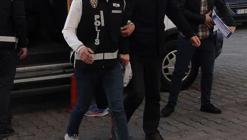 Samsun'da Uyuşturucu Çetesi Çökertildi: İki Şüpheli Yakalandı!