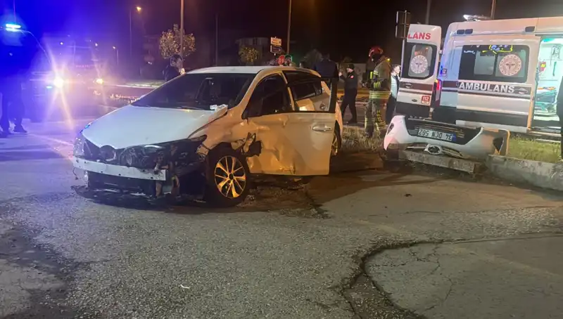 Pikap ve Otomobil Çarpışması: Kanlı Kaza Sonrası Gerçekler