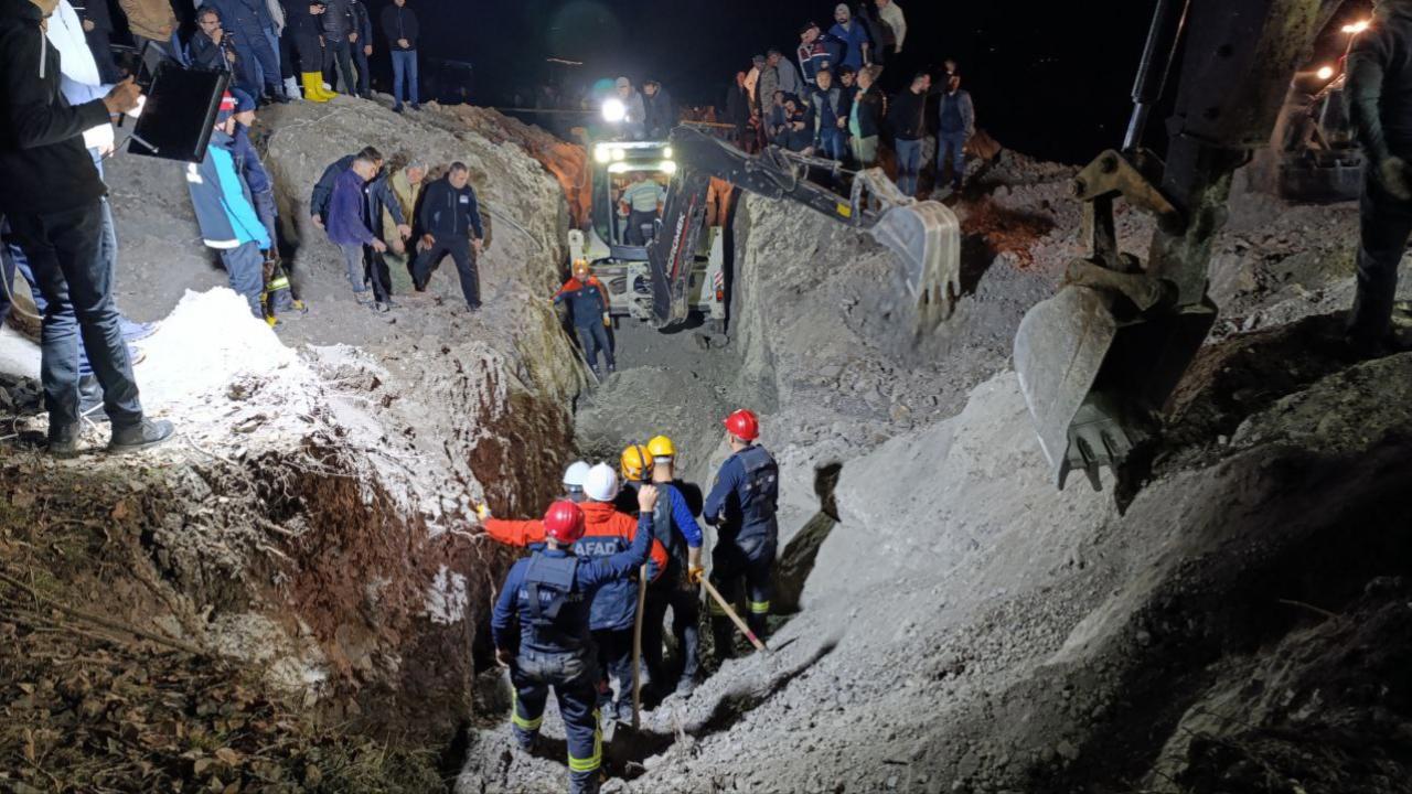 Amasya'da Meydana Gelen Göçükte 2 İşçi Hayatını Kaybetti