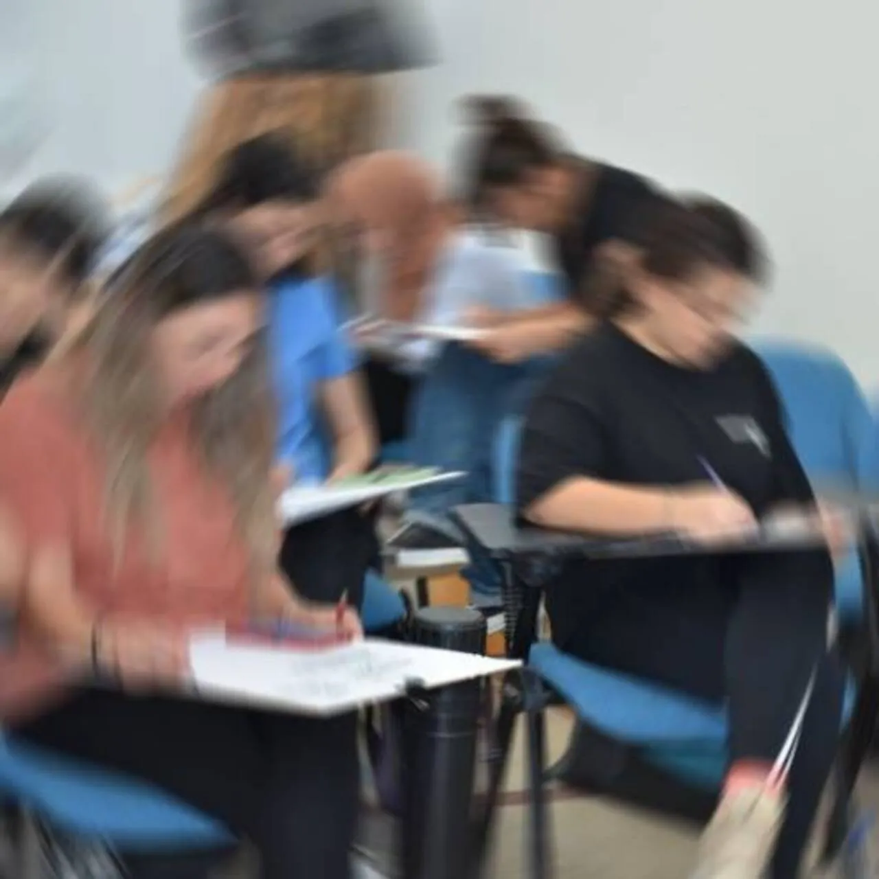Diyarbakır’da 3 Bin Öğrenciye Eğitim Desteği Verildi