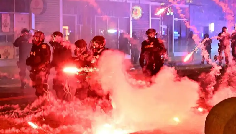 ABD’de Büyüyen İsyan: Los Angeles'taki Protestolar Neden Ülke Genelinde Yayılıyor?