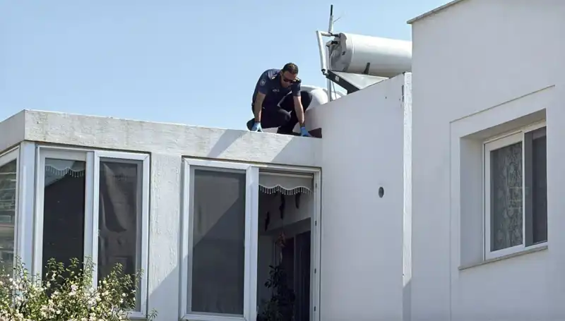 Bodrum’da Çatıdan Düşen Emekli Polis: Hayatını Kaybetti!
