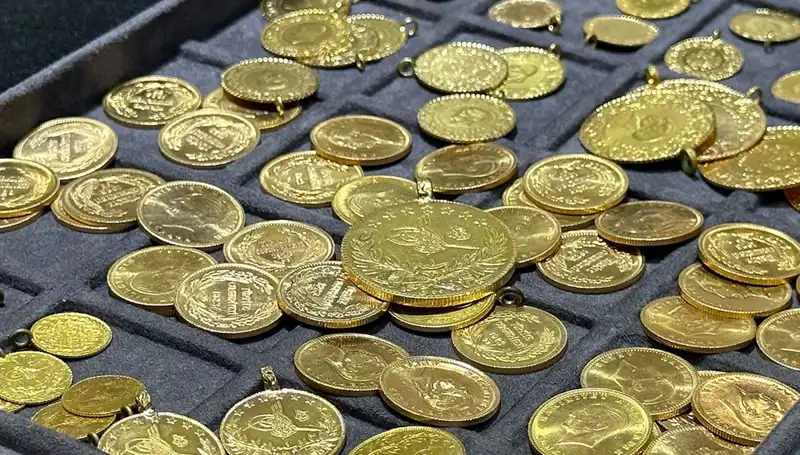 Hafta Sonu Altın Fiyatları Ne Olacak? Yükseliş mi, Düşüş mü?