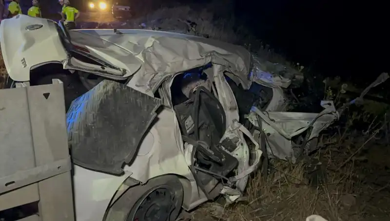 Ters Şeritteki Kaza: Tankerle Çarpışan Otomobilde Korkunç Bilanco