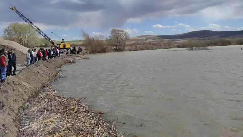 17 Yaşındaki Mehmet’in Kızılırmak Nehri'nde Kaybolması: Gizemli Durum İfşası