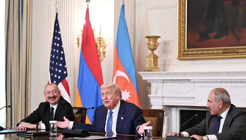 Aliyev’den Ermenistan’a Anayasa Uyarısı: Zaman Kaybetmeyin!