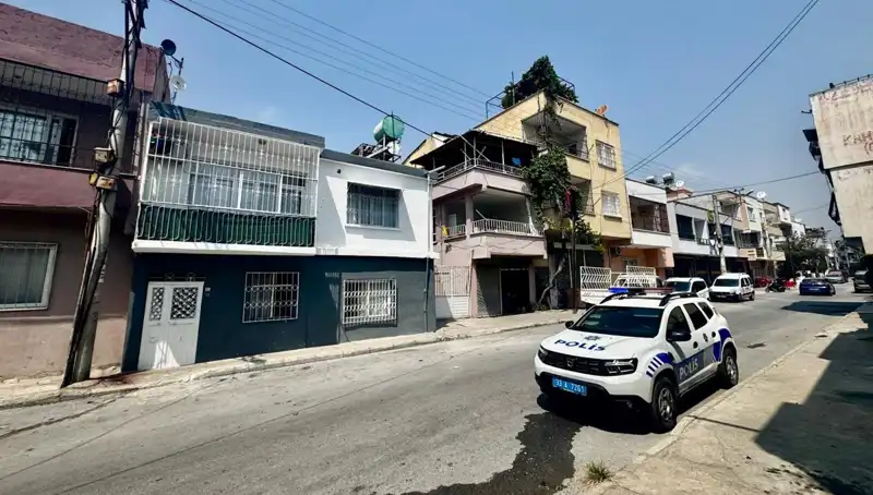 Silah Sesleri Karşısında Koşan Ekipler: Anne Kızın Ölümü Neden Oldu?