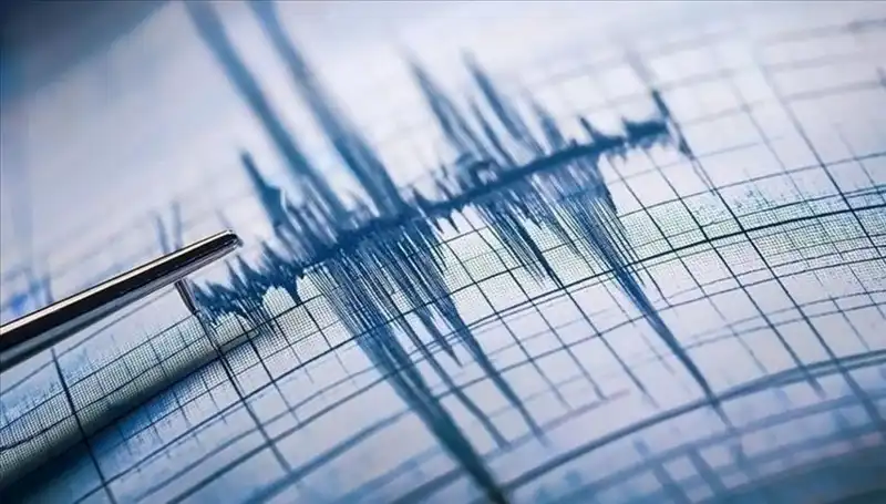 Ege Denizi'nde Beklenmedik 3.0 Büyüklüğünde Deprem Yaşandı