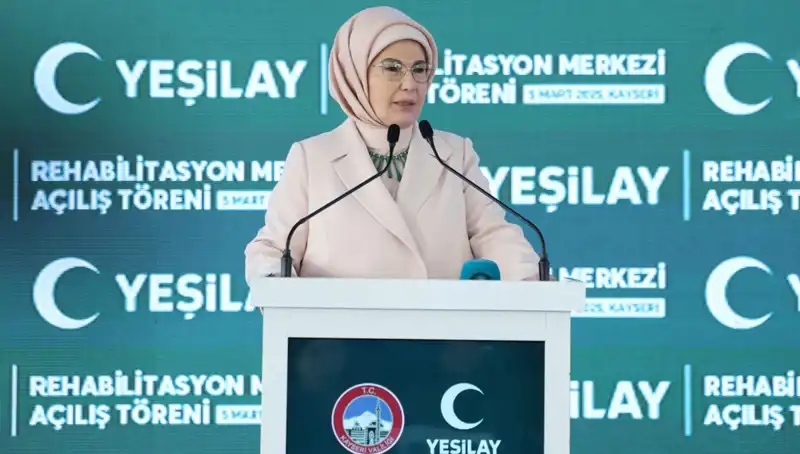 Emine Erdoğan'dan Bağımlılıkla Mücadele İçin Güçlü Mesajlar
