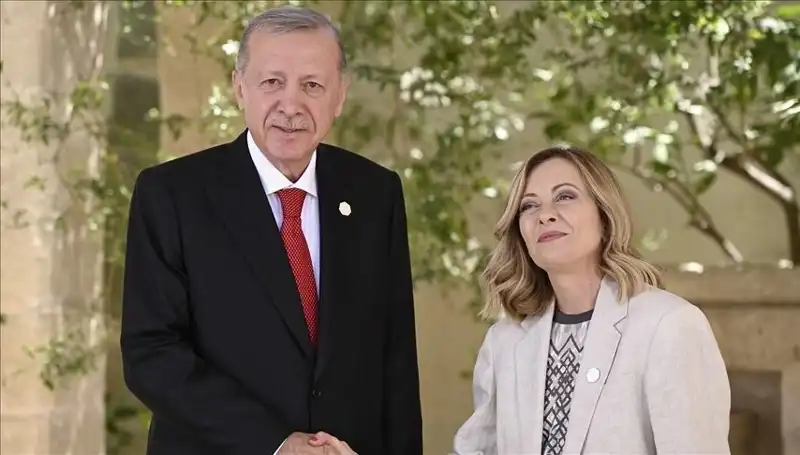 İstanbul'da Akdeniz Zirvesi: Önemli Görüşmeler ve Stratejik Ortaklıklar
