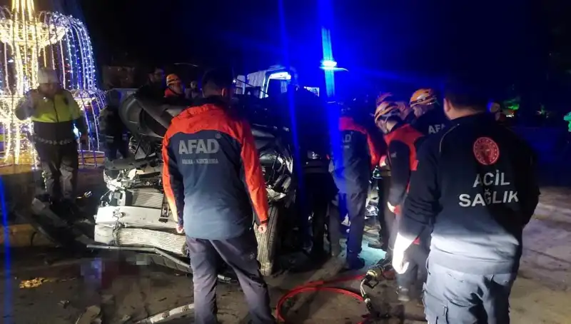 Erzurum’da Yolda Dehşet Saçan Sürücü Gözaltında: Altı Araç Zarar Gördü