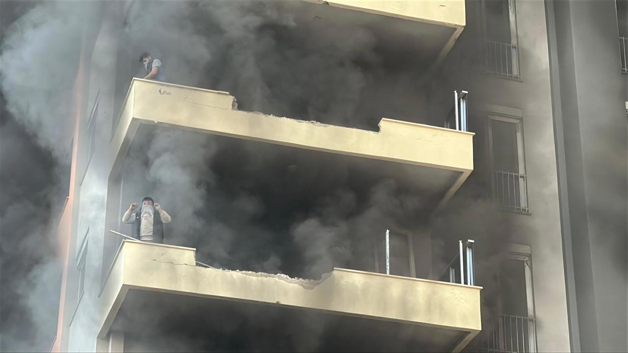 Antalya'da Otel Yangını!