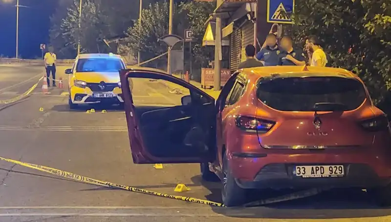 İki Grubun Silahlı Çatışması: 2 Kişi Hayatını Kaybetti, 5 Yaralı