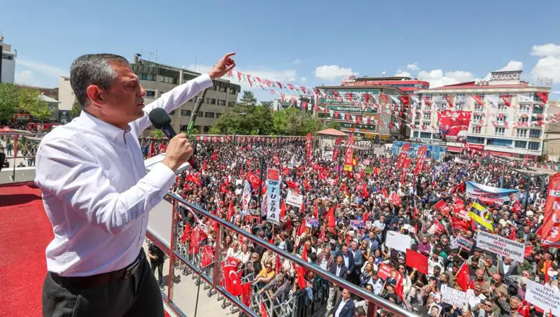 Özgür Özel’den Çarpıcı Açıklama: “Örgütün Silah Bırakmasını Destekliyoruz!”