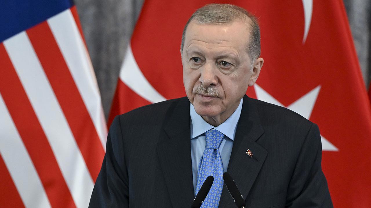 Cumhurbaşkanı Erdoğan İsrail'in İşgale Son Vermesini İstedi