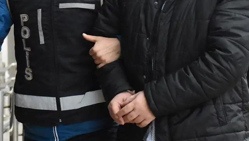 Edirne'de FETÖ Operasyonu: İki Şüpheli Yakalandı, Sırları Ne?