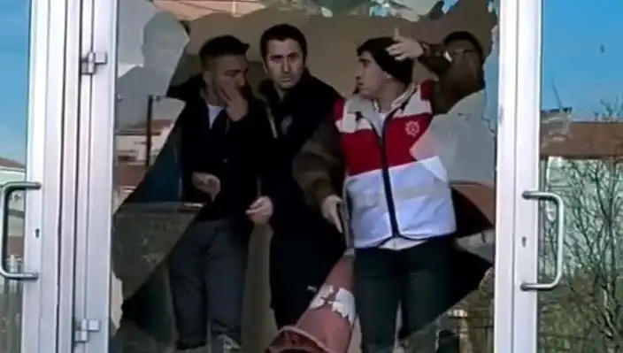 Taraftarlar Arasında Gergin Anlar: Maçta Çıkan Kavga Olay Oldu