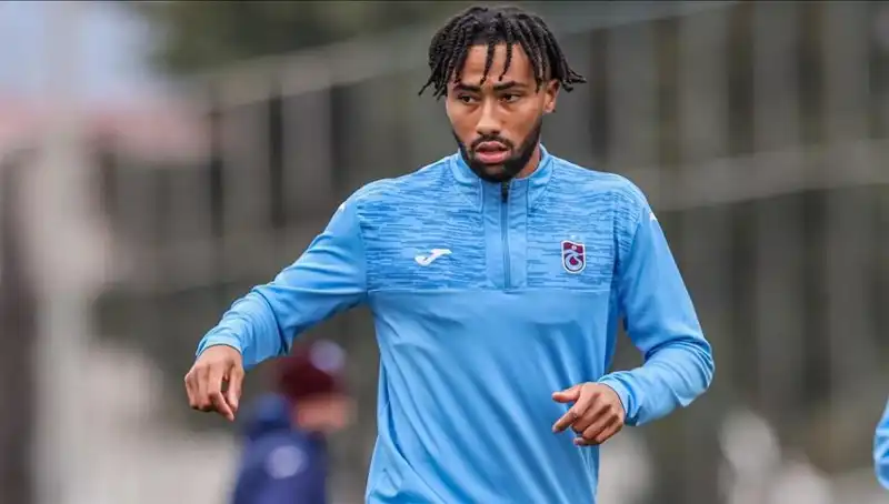 Trabzonspor'a Folcarelli'den Gelen Kötü Haber, Takımı Sarsacak mı?