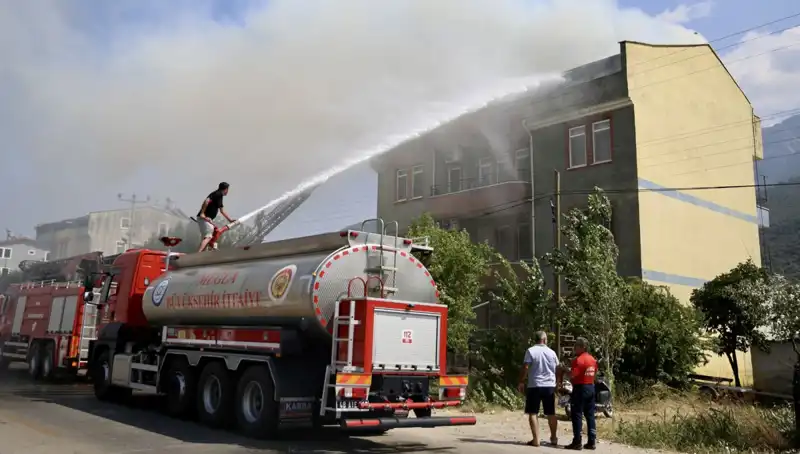 Çatı Katı Yangınıyla Paniğe Neden Olan Olayın Ardındaki Gerçekler
